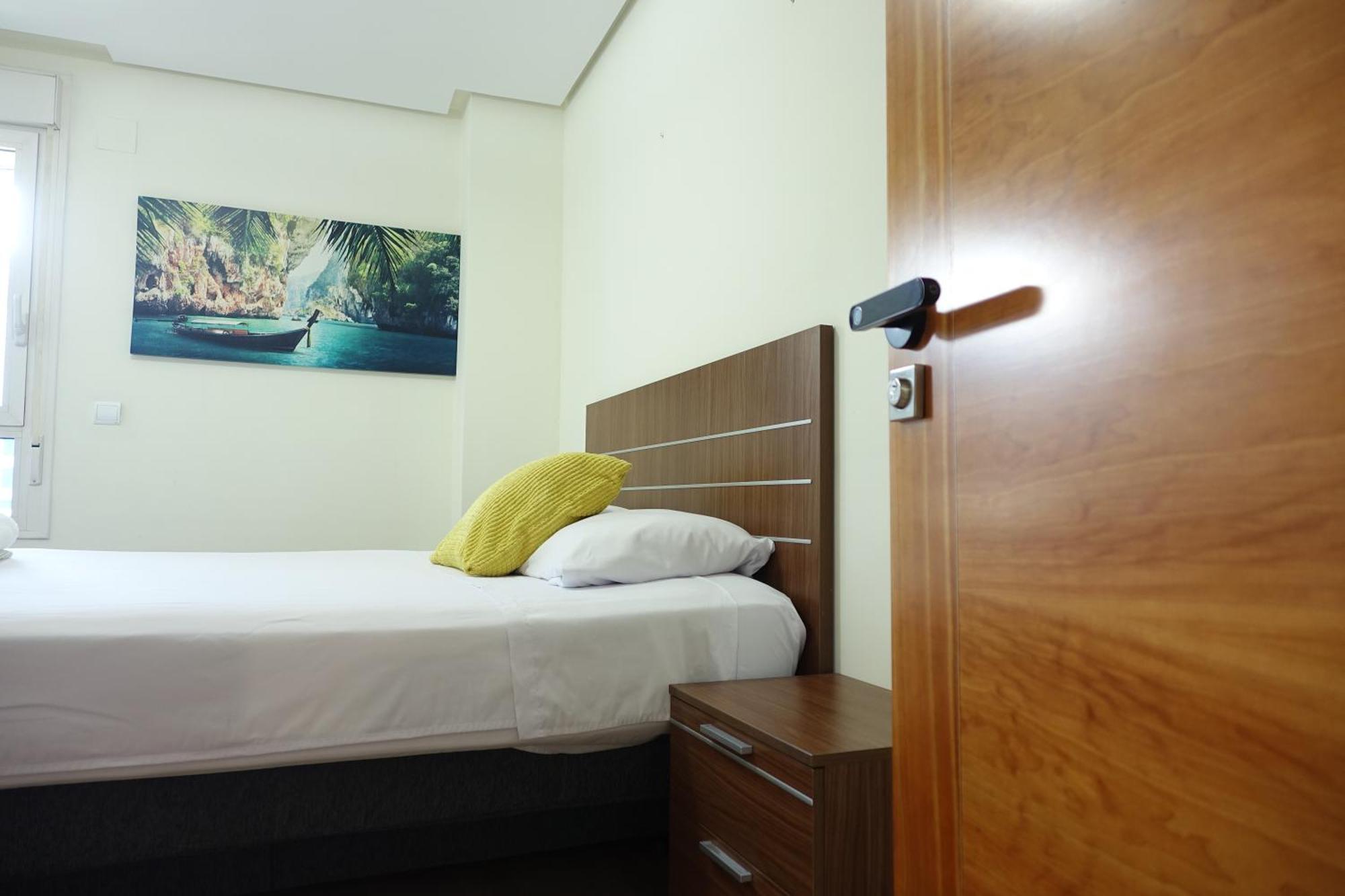 Best Valencia Beach Rooms-Shared Flat Kültér fotó
